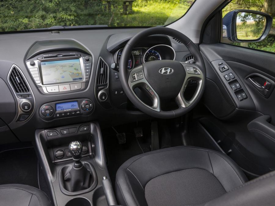  Hyundai ix35 2013 года  (UK) (фото 76 из 93)